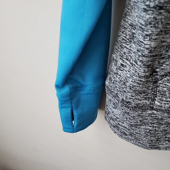 Cozy Blue & Heathered Gray Colorblock Pullover Hoodie Sweatshirt - Picture 3 of 7